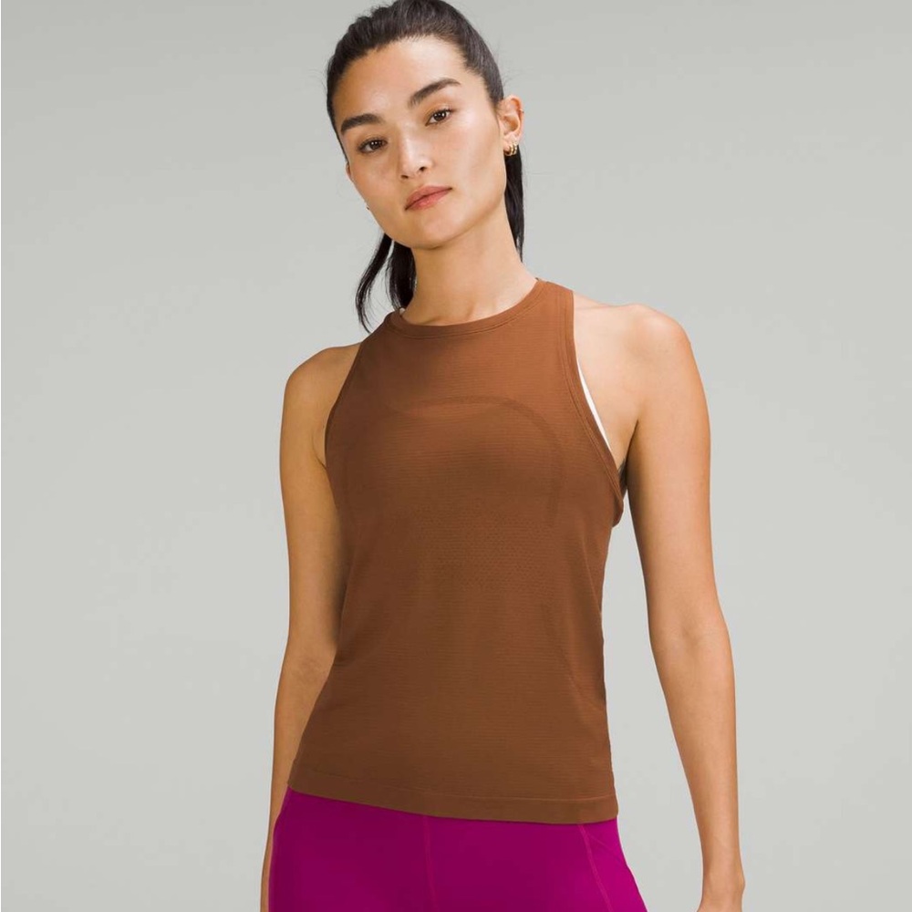 Swiftly Tech High-Neck Tank Top 2.0 *Race Length